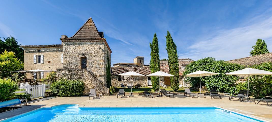 Chambre d’hôte pour 2 personnes, avec Jardin et Piscine à Itzac