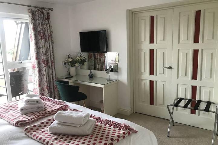 Ganze Wohnung, Luxusapartment im Zentrum von Ambleside, Balkon, herrliche Aussicht, Zugang zum Pool in Ambleside, Lake District
