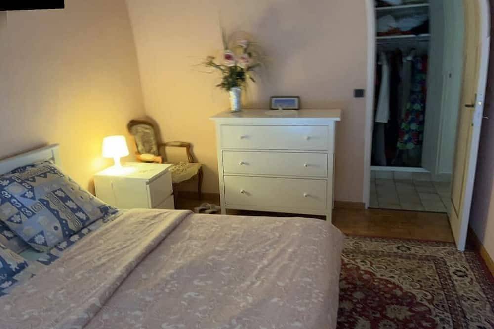 Entire apartment, Appartement Paisible en Bord de Cher, à 5 mn du Parc in Tours, Tours region