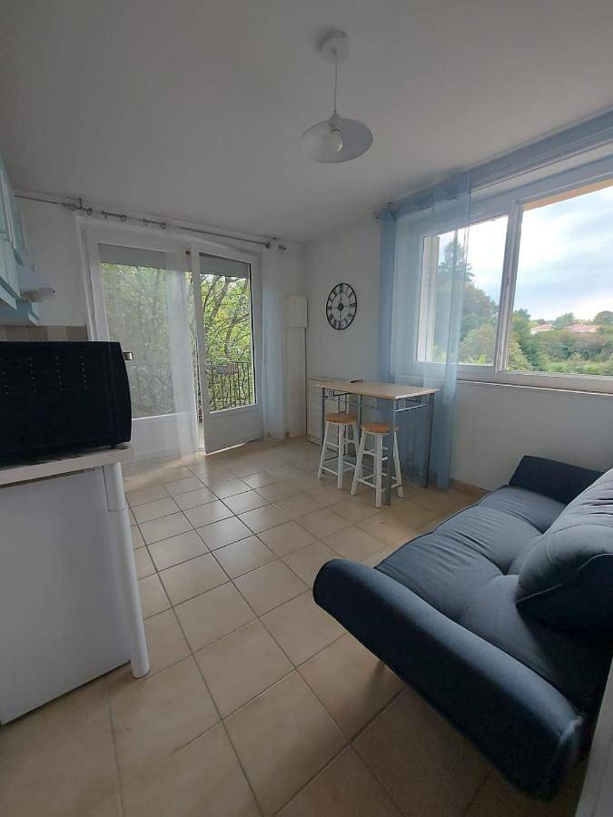 Gîte pour 3 personnes, avec balcon et vue à Bessines-sur-Gartempe