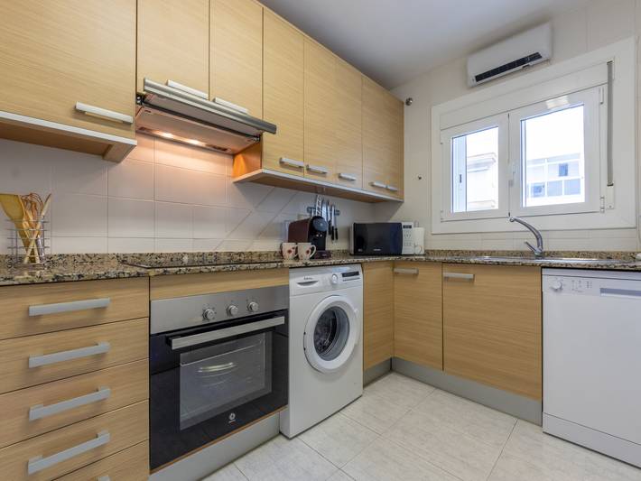 Gîte pour 6 personnes, avec terrasse à Salou - 3
