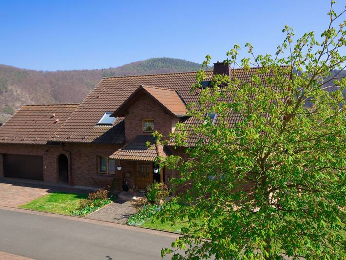 Ferienwohnung für 2 Personen, mit Balkon am Edersee