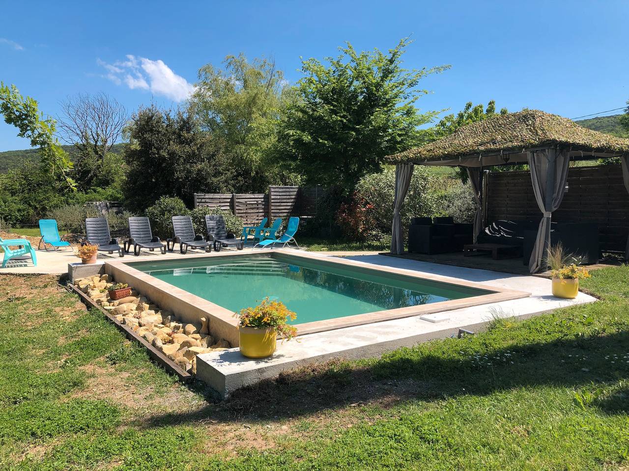 Mas 18ème - 3* con piscina y jardín in Lagorce, Ardèche