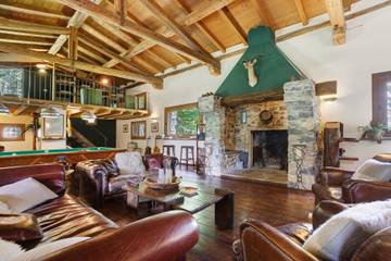 Villa for 12 Guests in Cernobbio, Lake Como, Picture 2