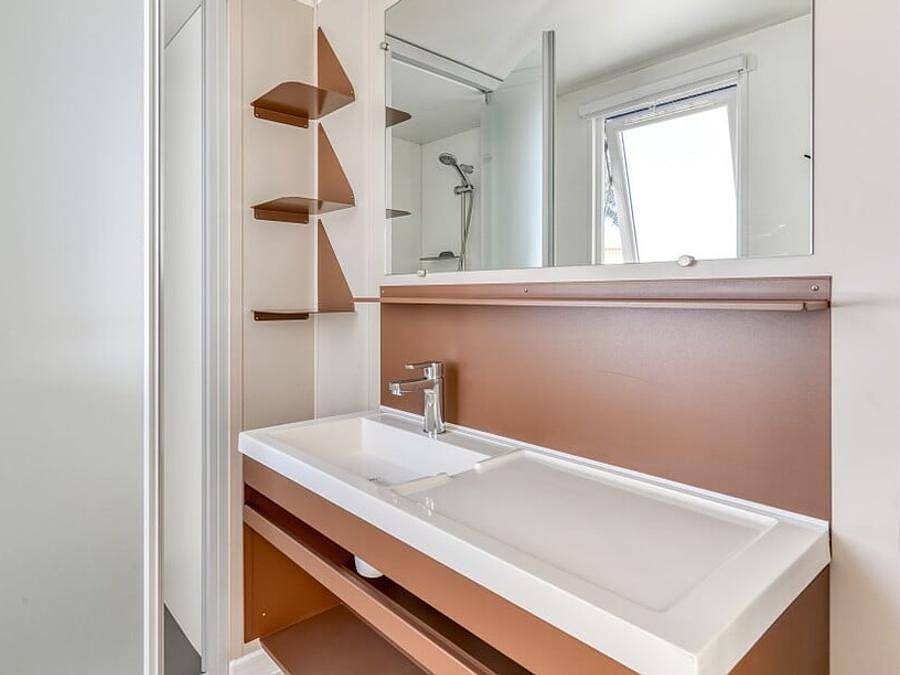 Camping Fabulous Village - Mobilheim 4 personen - Mobilheim | Premium | 2 Zi. | 4 Pers. | Terrasse Lounge | Klima. in Rom, Rom Provinz