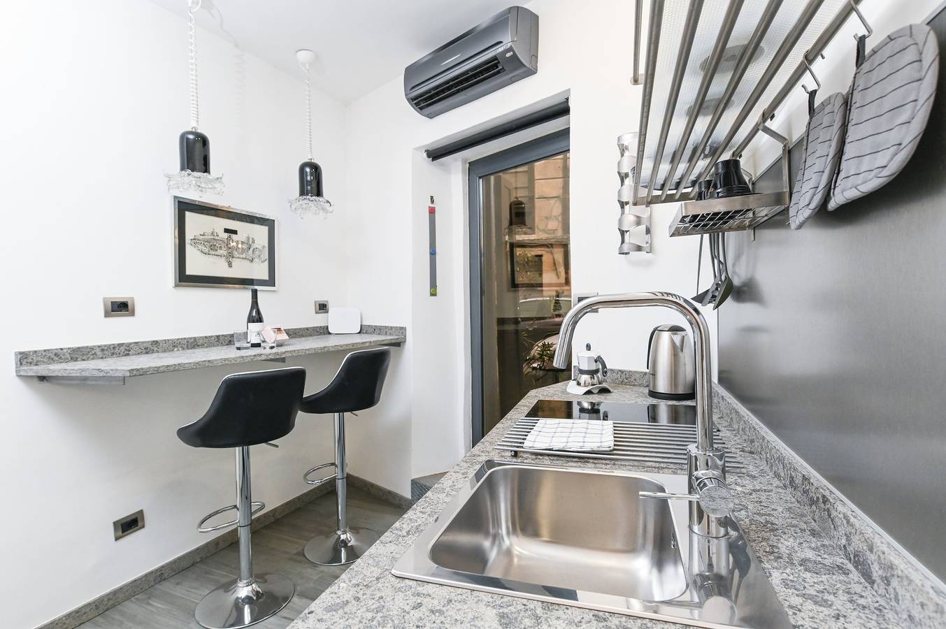 Monolocale intero, The Essential - Trastevere Design Studio in Trastevere, Roma