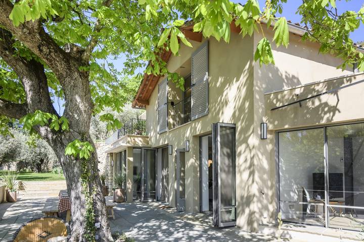 Ferienhaus für 10 Personen, mit Pool und Terrasse in Apt