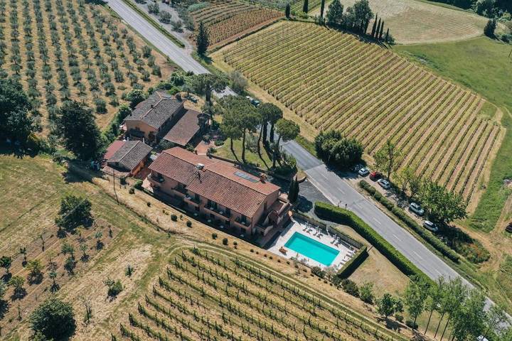 Hôtel pour 2 personnes, avec piscine ainsi que vue et jardin, animaux acceptés