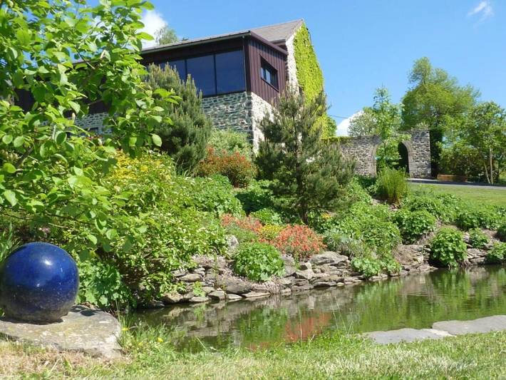 Chambre d’hôte pour 2 personnes, avec Terrasse ainsi que Jardin et Vue à Yssingeaux