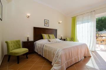 Villa for 6 People in Sagres, Parque Natural do Sudoeste Alentejano e Costa Vicentina, Photo 1