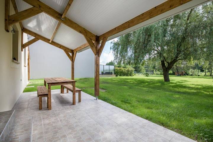 Location de vacances pour 9 personnes, avec jardin et vue dans Bourdonné - 2