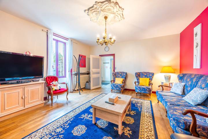 Location de vacances pour 15 personnes, avec jardin, animaux acceptés à Montournais - 2