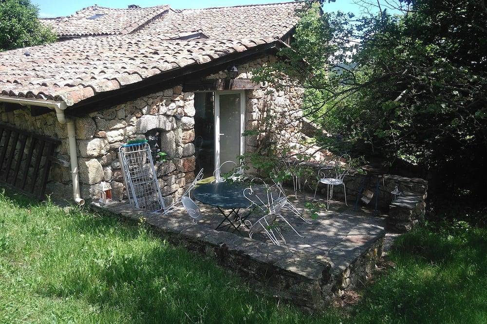 Gîte rénové calme et tout confort  sans vis à vis en Sud Ardèche in Beaumont (Ardèche), Parc naturel régional des Monts d'Ardèche