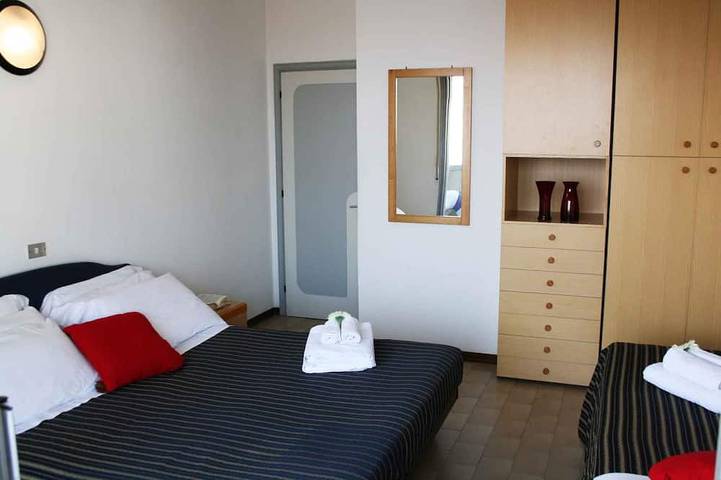 Apartamento entero, Apartamento de vacaciones con aire acondicionado in Riccione, Provincia de Rimini