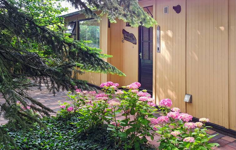 Ferienhaus für 4 Personen, mit Terrasse und Garten in Zeeland - 2