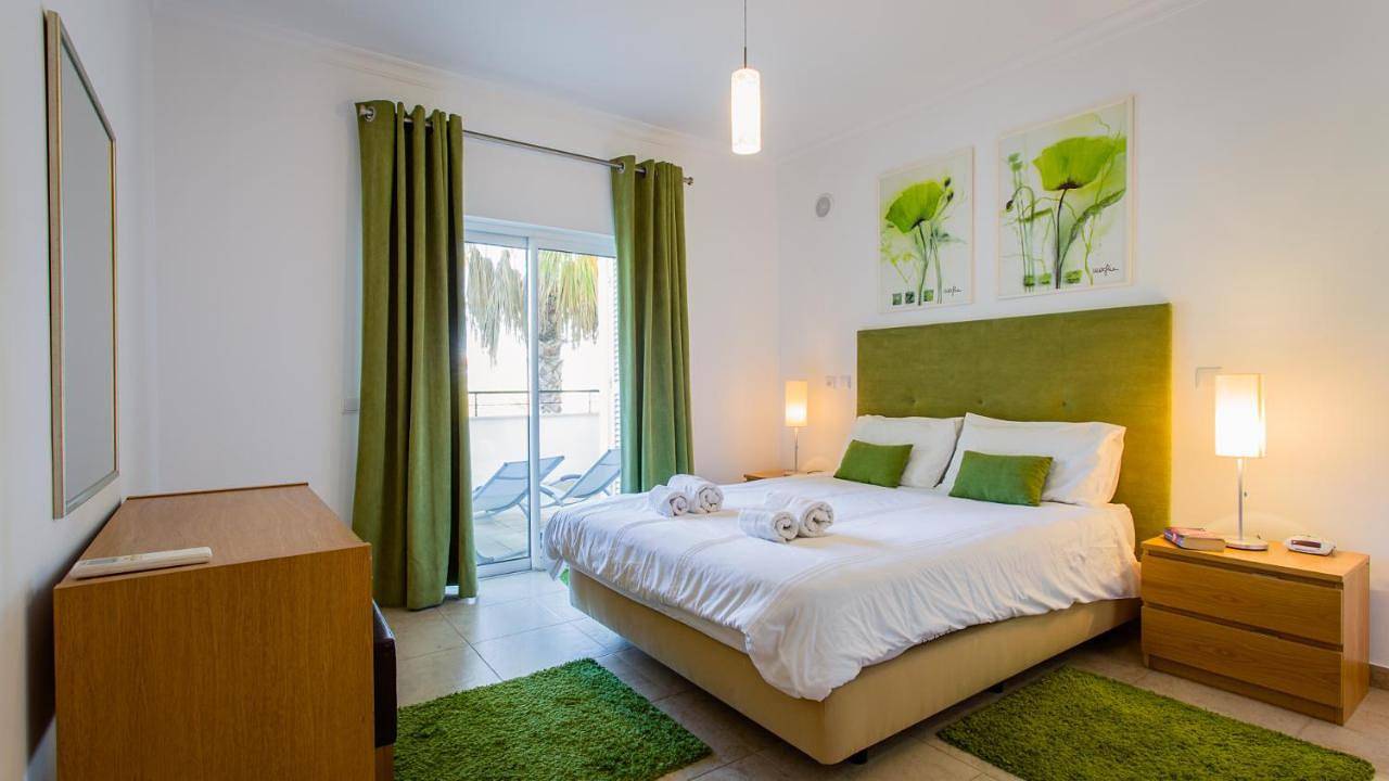 Apartamento inteiro, Two-Bedroom Apartment in São Sebastião, São Gonçalo de Lagos