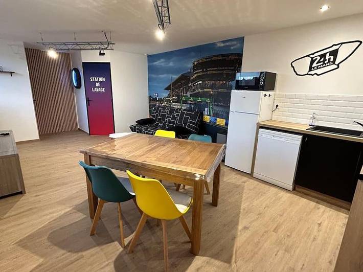 Gîte pour 3 personnes, avec jardin à Montfort-le-Gesnois - 2