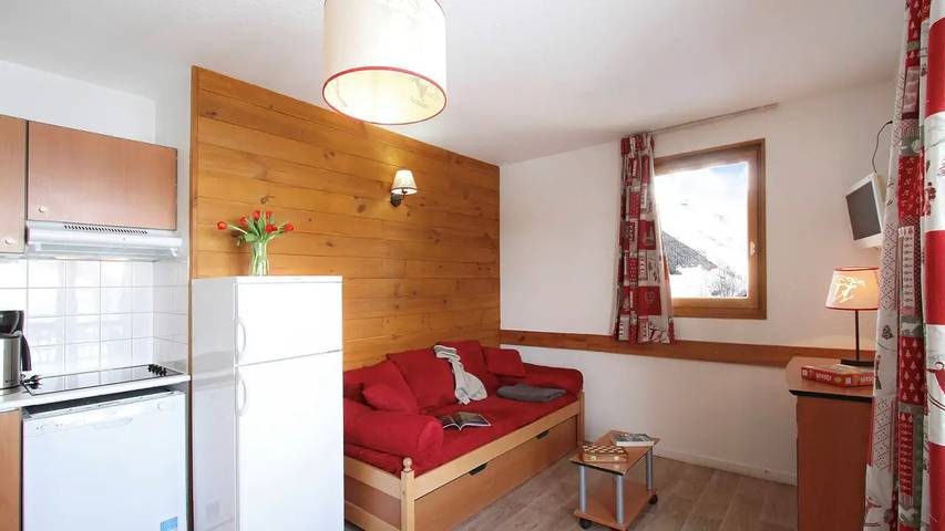 Gîte pour 4 personnes, avec piscine, animaux acceptés dans Col De La Croix De Fer - 3