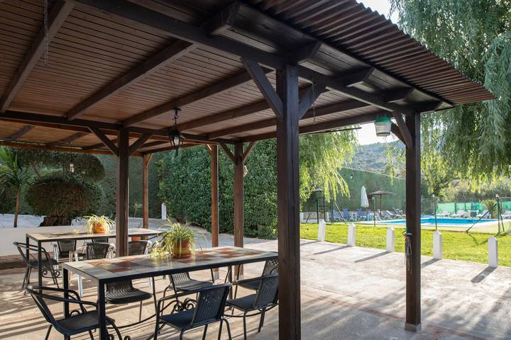 Chalet para 14 personas, con jardín en Serranía de Ronda - 3