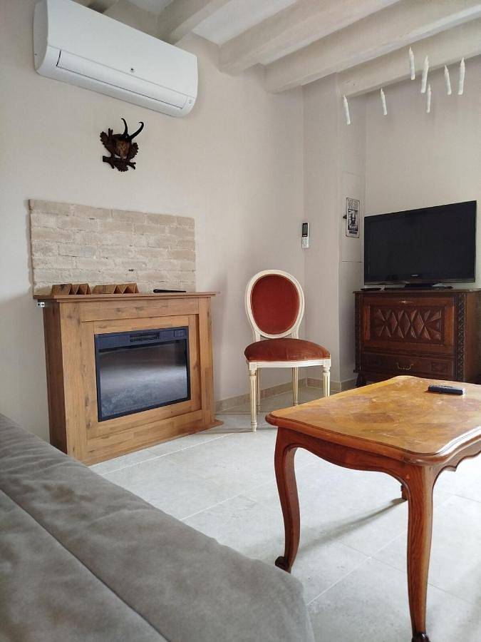 One-Bedroom House in Montrichard, Région de Blois