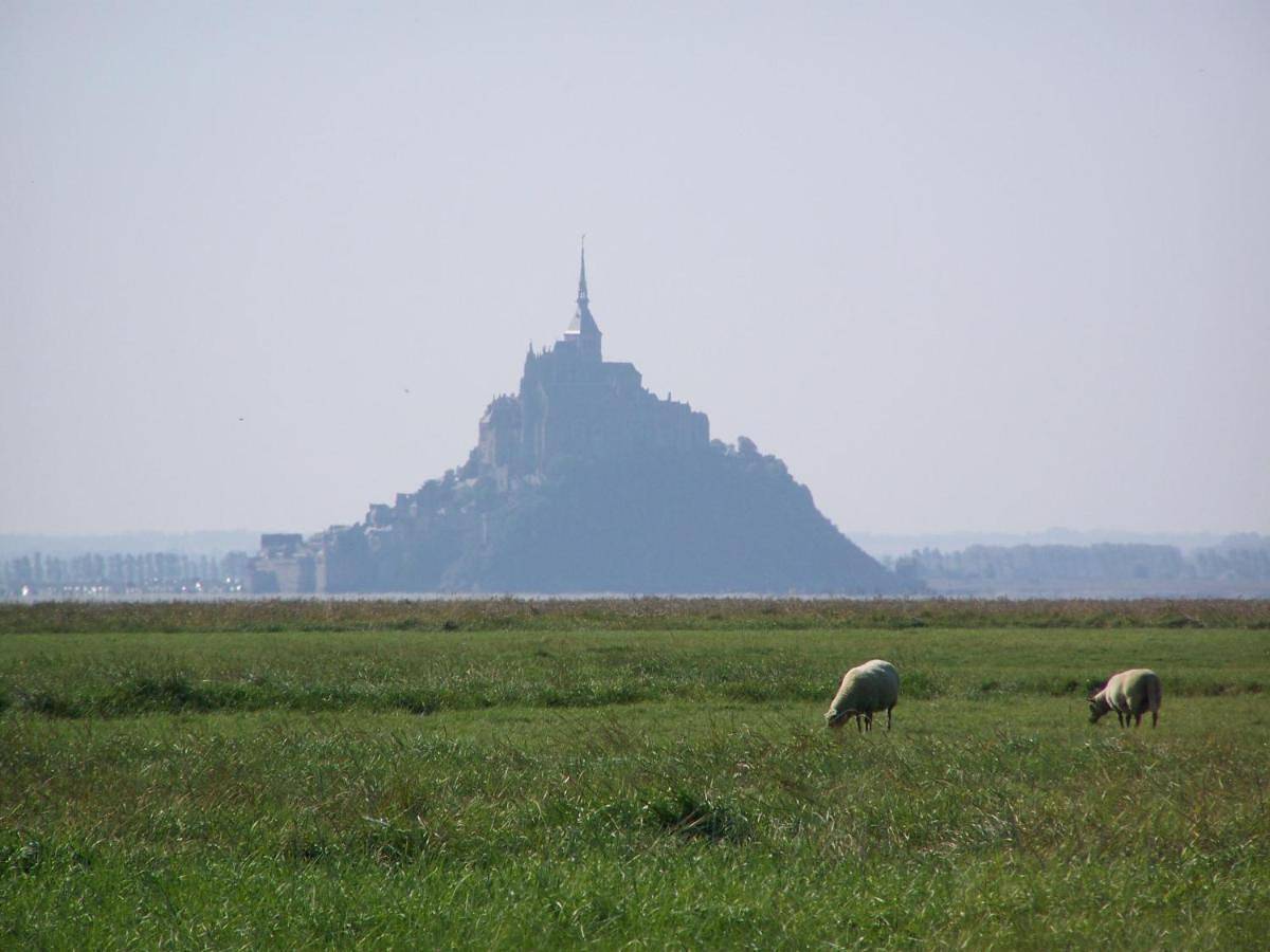Two-Bedroom House in Genêts, Baie du Mont-Saint-Michel