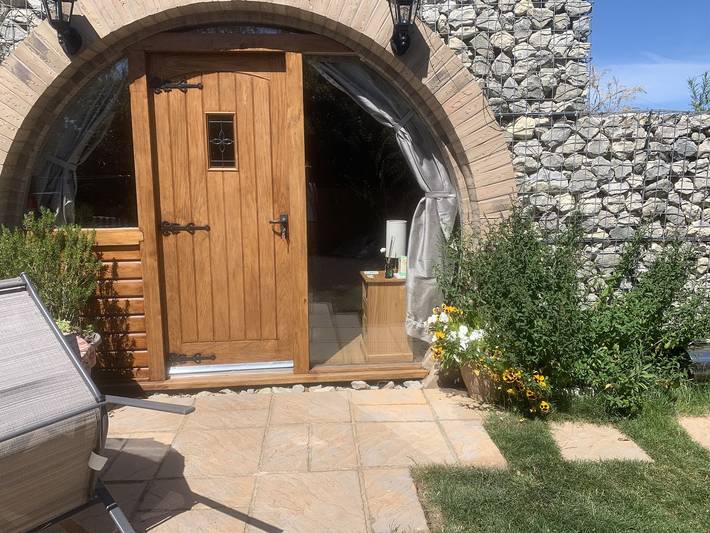 Ferienhaus für 2 Personen, mit Terrasse und Garten sowie Whirlpool und Pool, mit Haustier in Südengland - 2