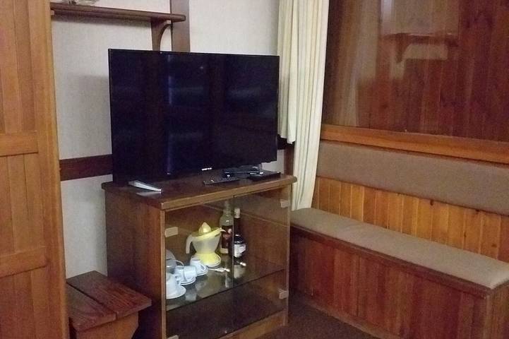Ganze Wohnung, Warm and cozy studio apartment ideal for skiers in Cervinia Cielo Alto, Valtournenche
