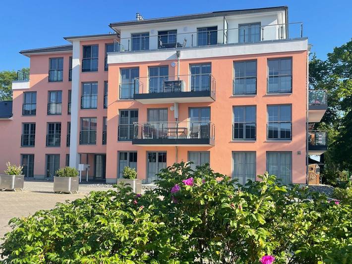 Ferienwohnung für 4 Personen, mit Sauna und Balkon, kinderfreundlich in Lauterbach (Rügen)