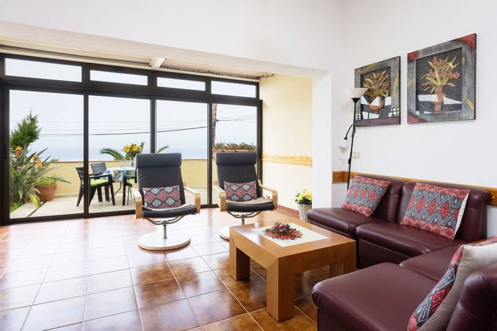 Ferienhaus für 4 Personen, mit Pool und Terrasse sowie Garten in Santa Úrsula