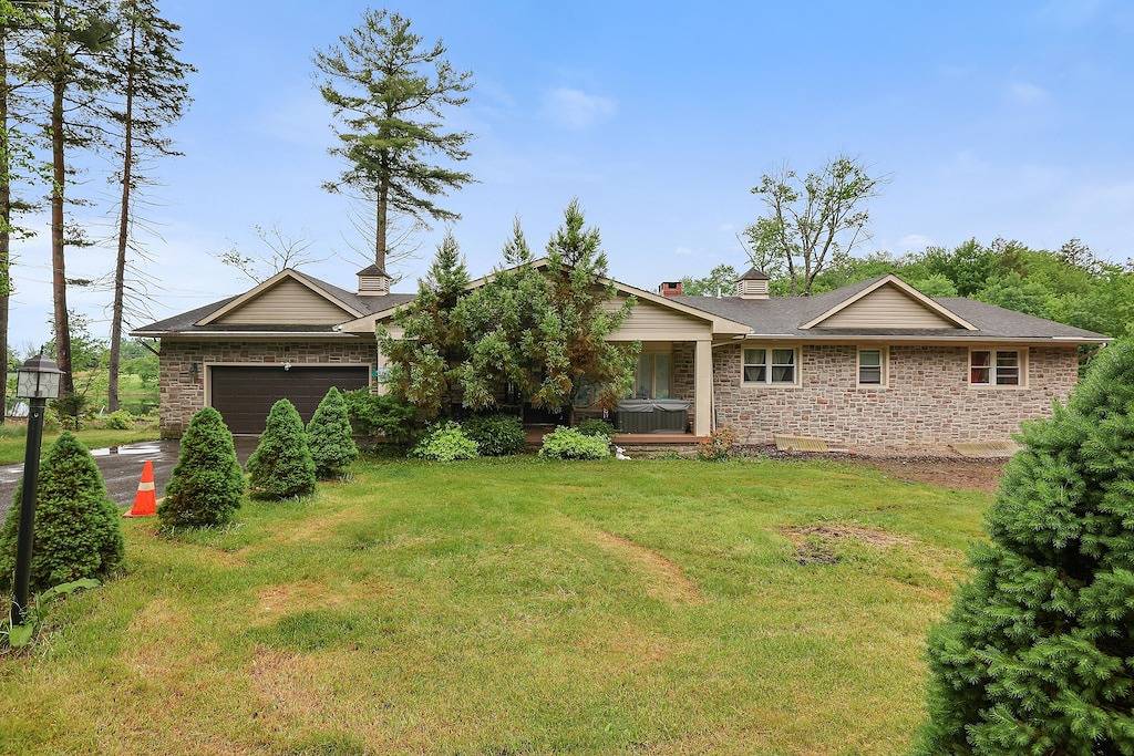 Luxury Lake Front Camelot Villa in Blakeslee, Monroe County (PA)