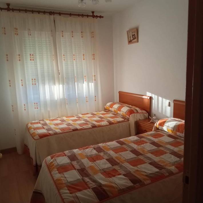 Country House 'Río Adaja' with Private Terrace, Balcony and Wi-Fi in El Fresno, Ávila Region