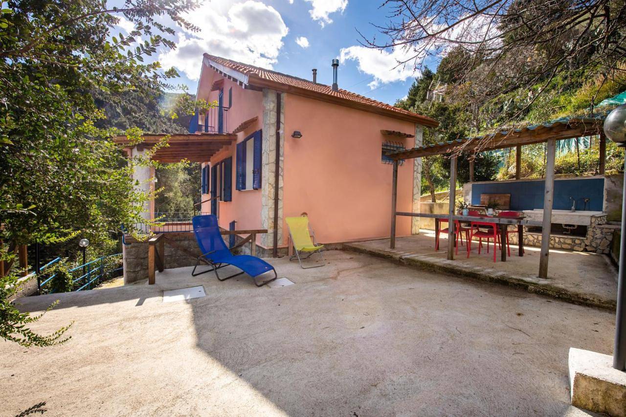 La Casa nell'Oliveto a San Martino in Monreale, Provincia di Palermo