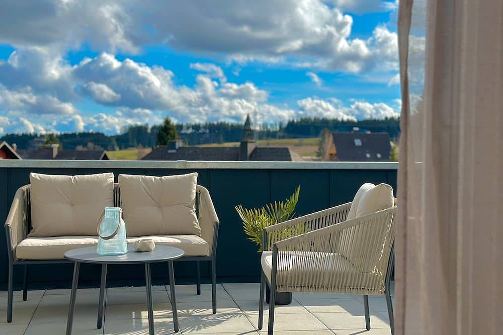 Ganze Wohnung, Ferienwohnung 'Michou' mit Bergblick, privater Terrasse und Balkon in Grafenhausen, Südschwarzwald
