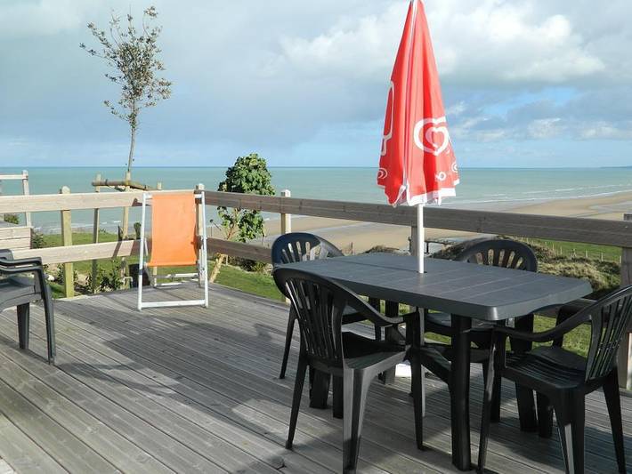 Flower Camping Omaha Beach - Mobilheim 6 personen - Premium-Mobilheim 38 m² (2 Schlafzimmer) + Terrasse – Meerblick, 4–6 Personen in Omaha Beach, Vierville-sur-Mer