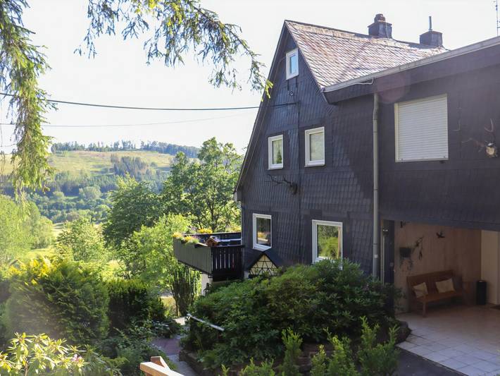 Ferienhaus für 8 Personen, mit Garten und Balkon sowie Sauna in Willingen