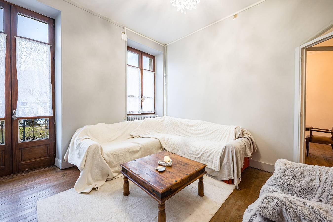 Appartement entier, Appartement « Maison Elba » avec vue sur la montagne, terrasse privée et balcon in Aiguebelle (Savoie), Région de Saint-Jean-de-Maurienne