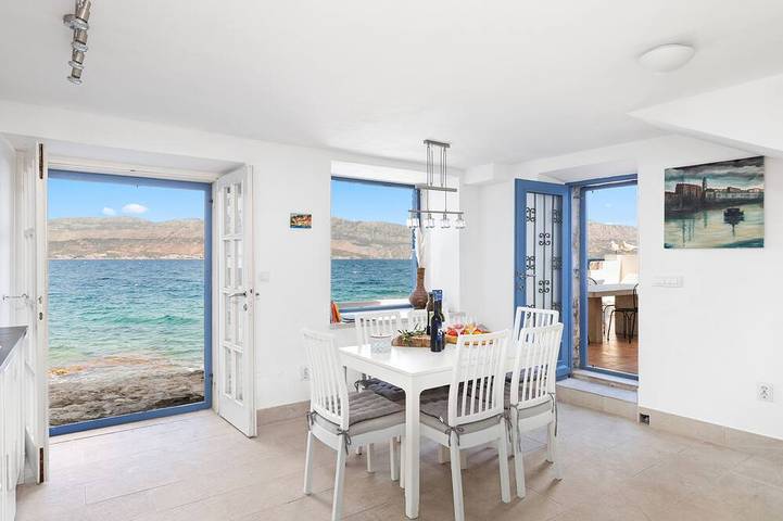 Gîte pour 6 personnes, avec Terrasse et Jardin