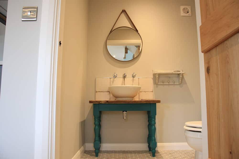 Charming and luxury retreat on our farm in Billingshurst, West Sussex