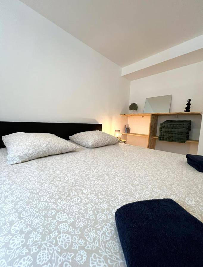 Gîte pour 6 personnes, avec terrasse à Ploërmel - 4