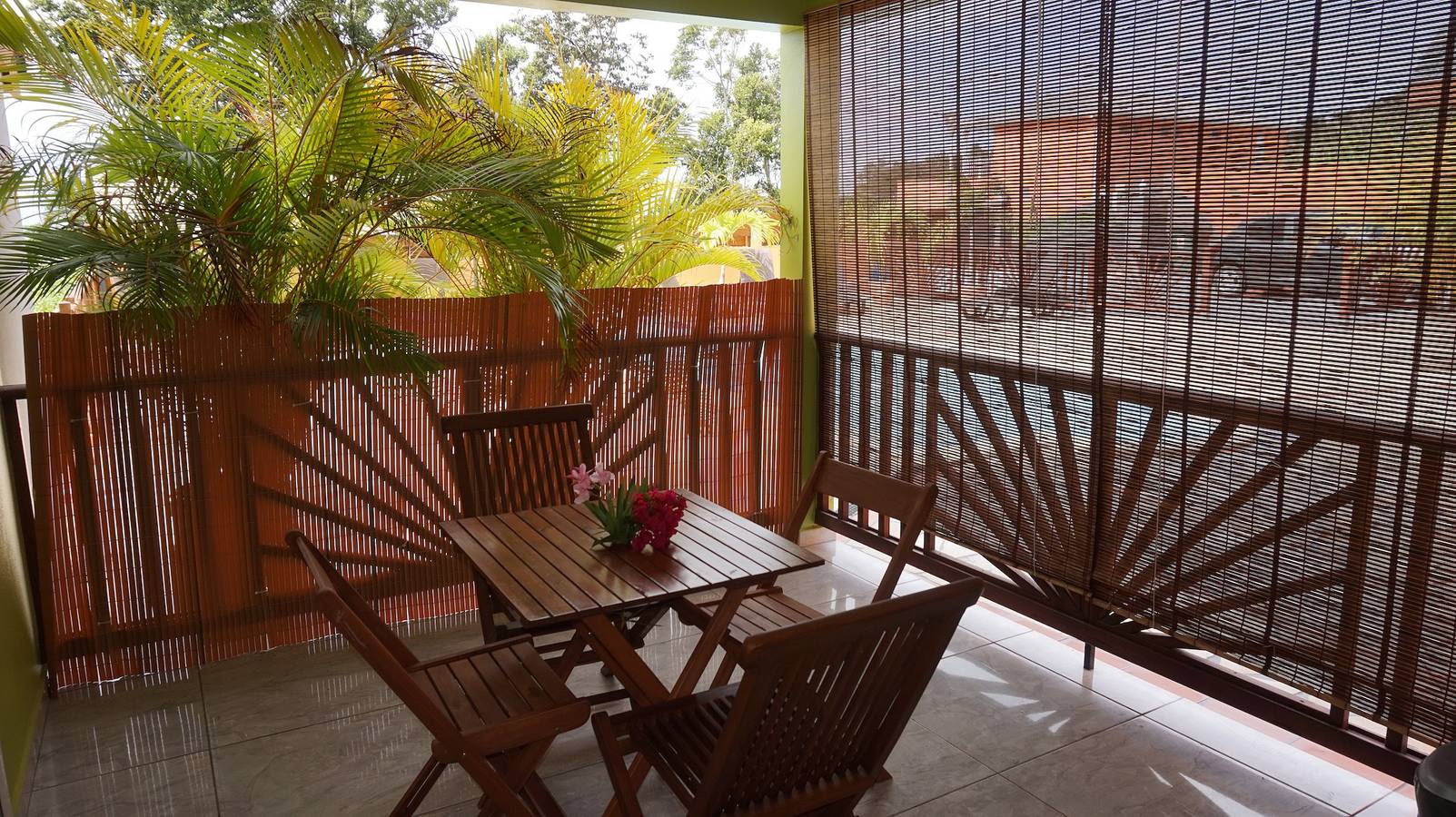 Entire apartment, Cosy Apartment in Deshaies with Shared Pool, 46 m² in Deshaies, Guadeloupe (Caribbean)