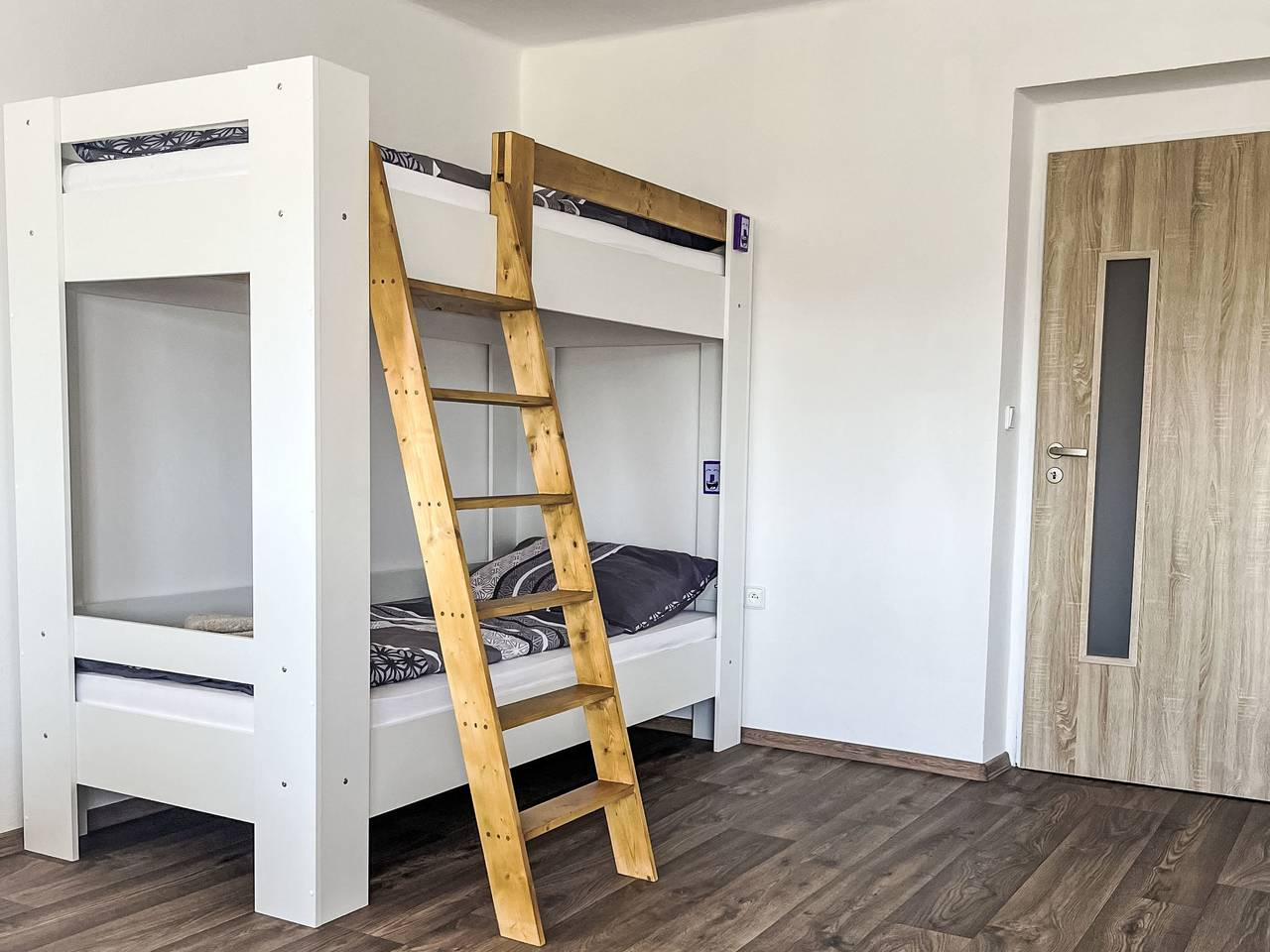 Ganze Wohnung, Happy Home in Region Pilsen