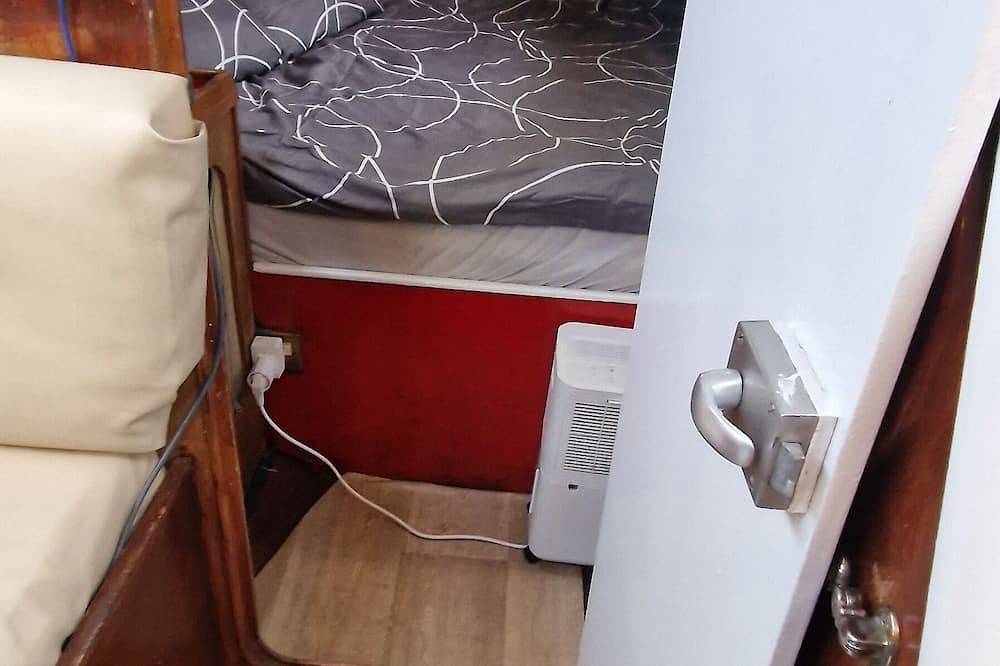 Large sailing yacht with all comfort in Cherbourg-Octeville, Cherbourg-en-Cotentin