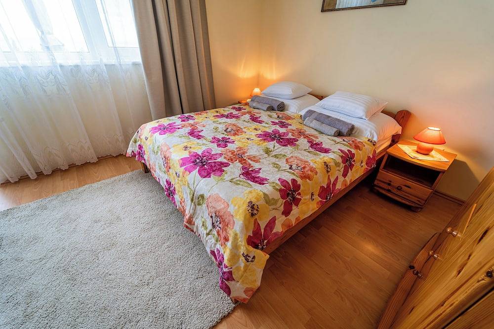 Big garden, pool and wonderful view of the lake Balaton in Balatonfüred, Balatonfüredi járás