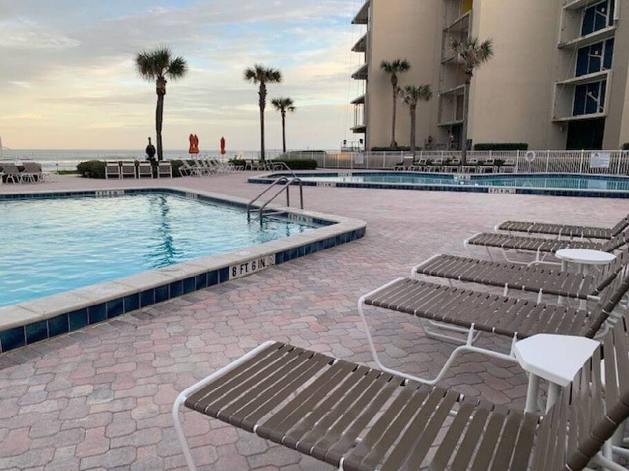 Geheel appartement, Oceanfront 2 bed Condo in New Smyrna Beach Fl in New Smyrna Beach, Florida