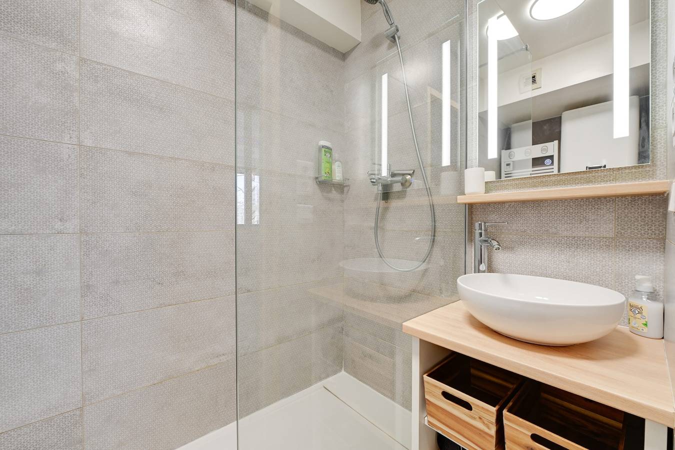 Estudio entero, Reflet de Marne - Proche Paris - Métro in Maisons-Alfort, Valle del Marne