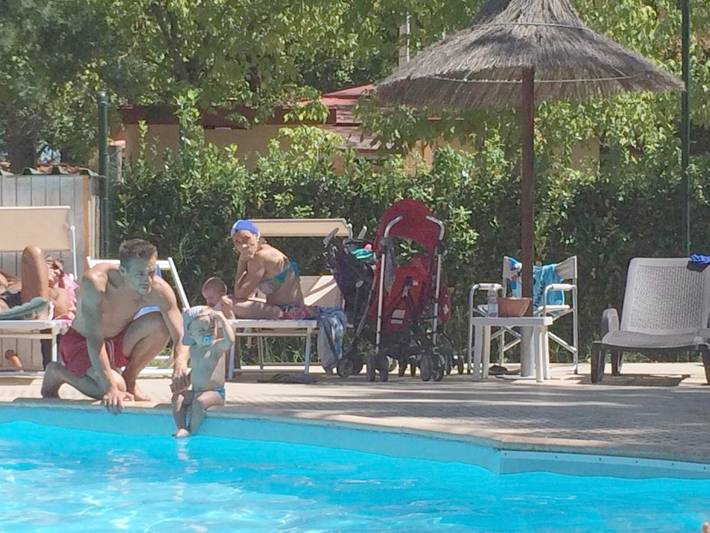 Camping pour 6 personnes, avec piscine et terrasse, animaux acceptés à Viareggio - 2