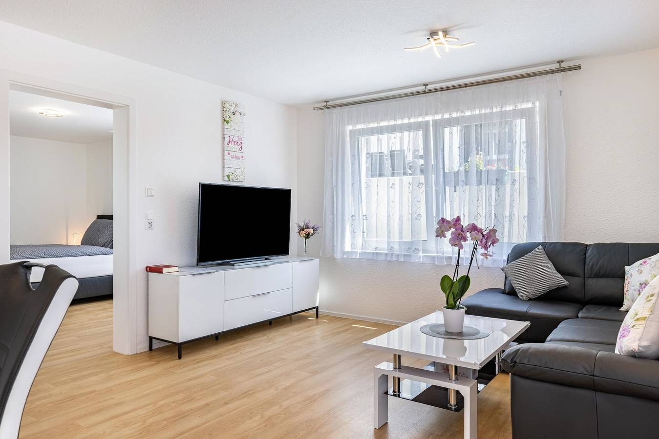 Ganze Wohnung, Apartment "Dußlingen" im Neubau mit privater Terrasse und Wlan in Dußlingen, Neckar-Alb