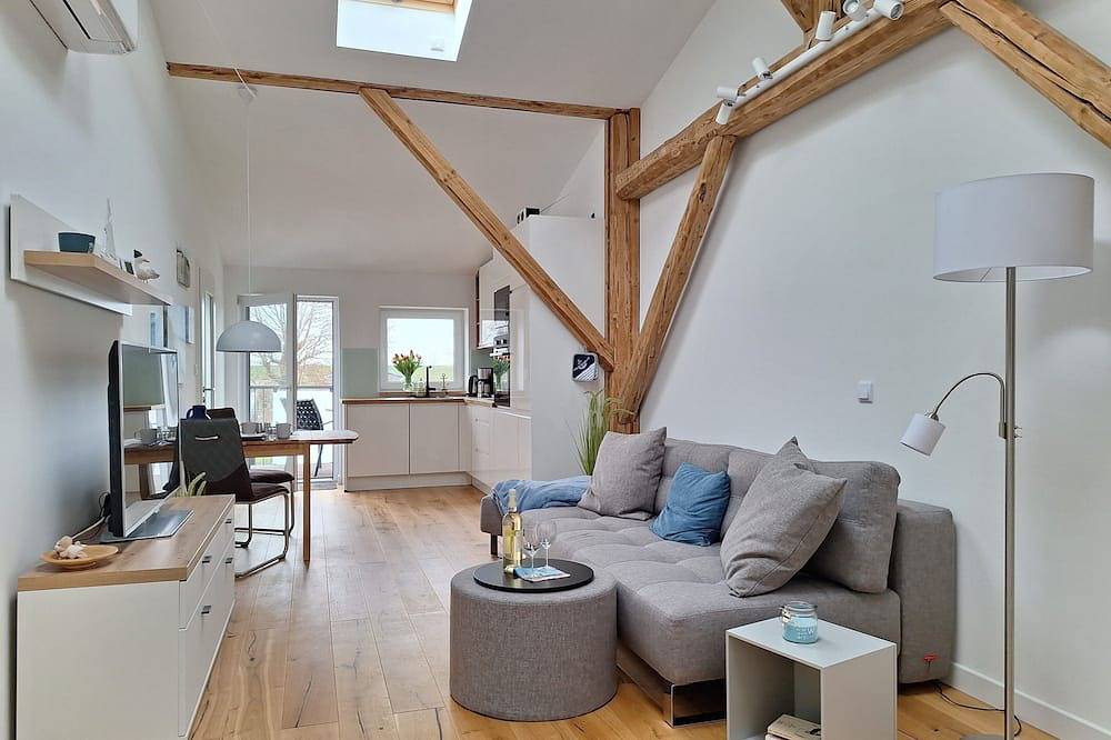 Ganze Wohnung, Neu, schick, einfach hygge... für den Urlaub zu zweit, nah an der Nordseeküste. in Stinteck, Westerdeichstrich