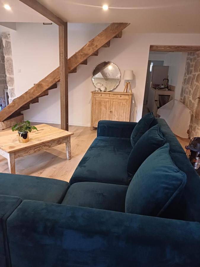 Location de vacances pour 6 personnes, avec terrasse et jardin à Recoules-Prévinquières - 4