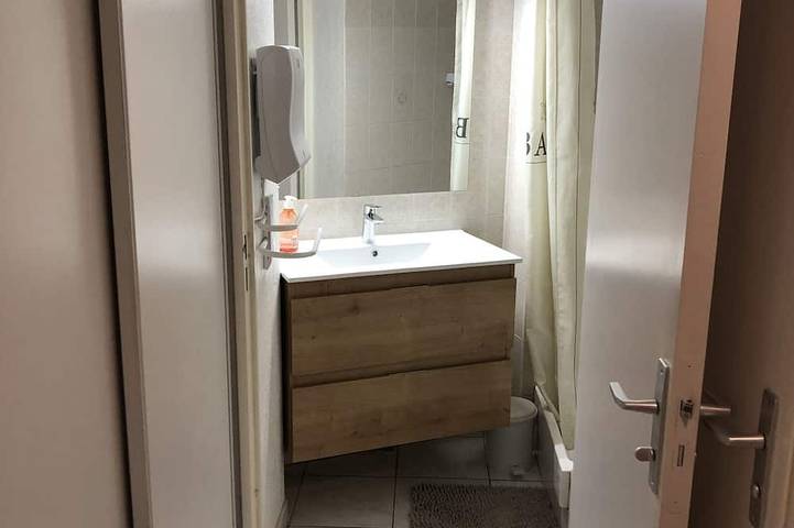 Ganze Wohnung, T2 beachfront apartment in Vias Plage, Vias